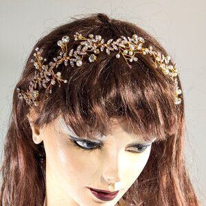 Summer Goddess bridal headband, wedding accessory hairstyle gold pearl crystals